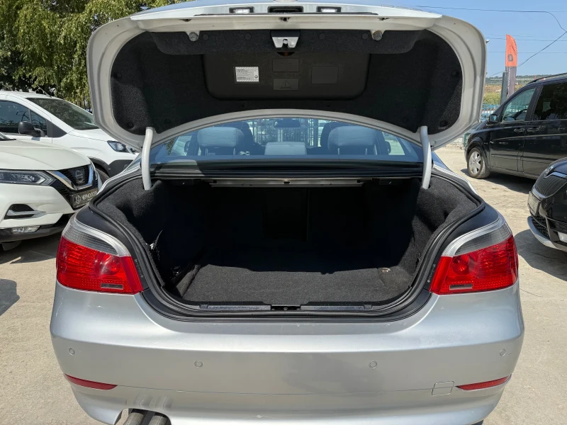 BMW 520 i Бенз/ГАЗ MT6 Futura, снимка 17 - Автомобили и джипове - 51357062