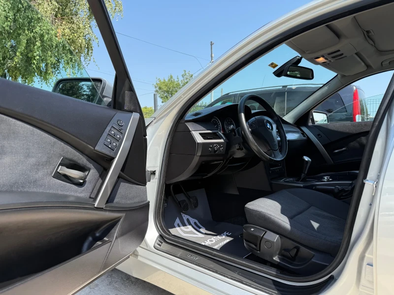 BMW 520 i Бенз/ГАЗ MT6 Futura, снимка 9 - Автомобили и джипове - 51357062