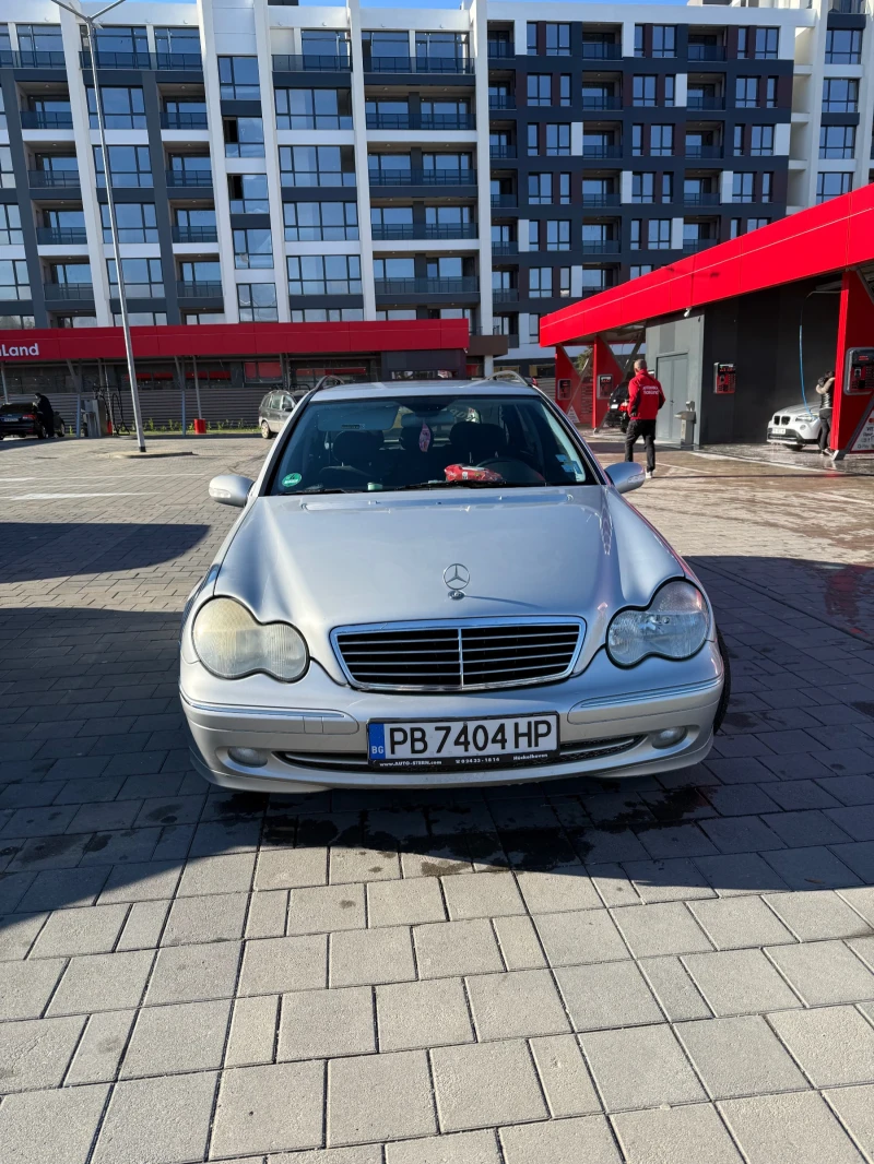 Mercedes-Benz C 200, снимка 2 - Автомобили и джипове - 52853397