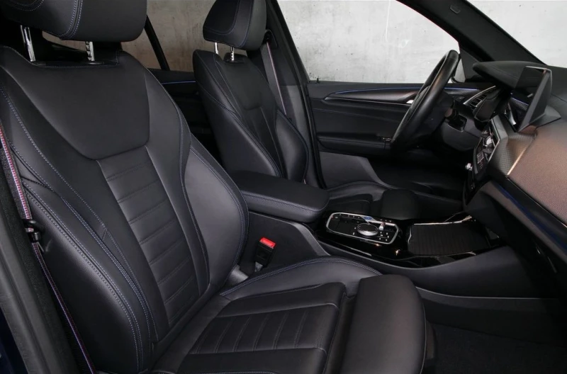 BMW iX3 M-Sport, снимка 7 - Автомобили и джипове - 53002574