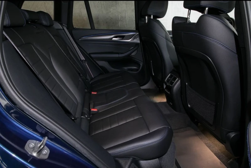 BMW iX3 M-Sport, снимка 9 - Автомобили и джипове - 53002574