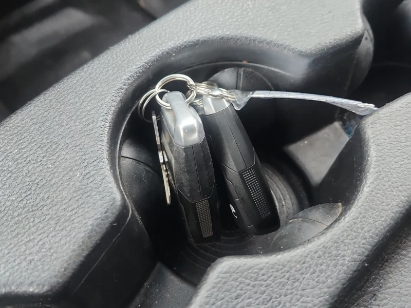 Dodge RAM 3500 6.4L| ПОДГРЕВИ| ЕЛ ПАКЕТ| CARFAX, снимка 9 - Автомобили и джипове - 53536690