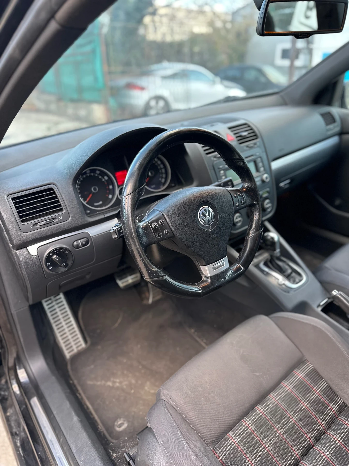 VW Golf 2.0tfsi dsg  - изображение 7