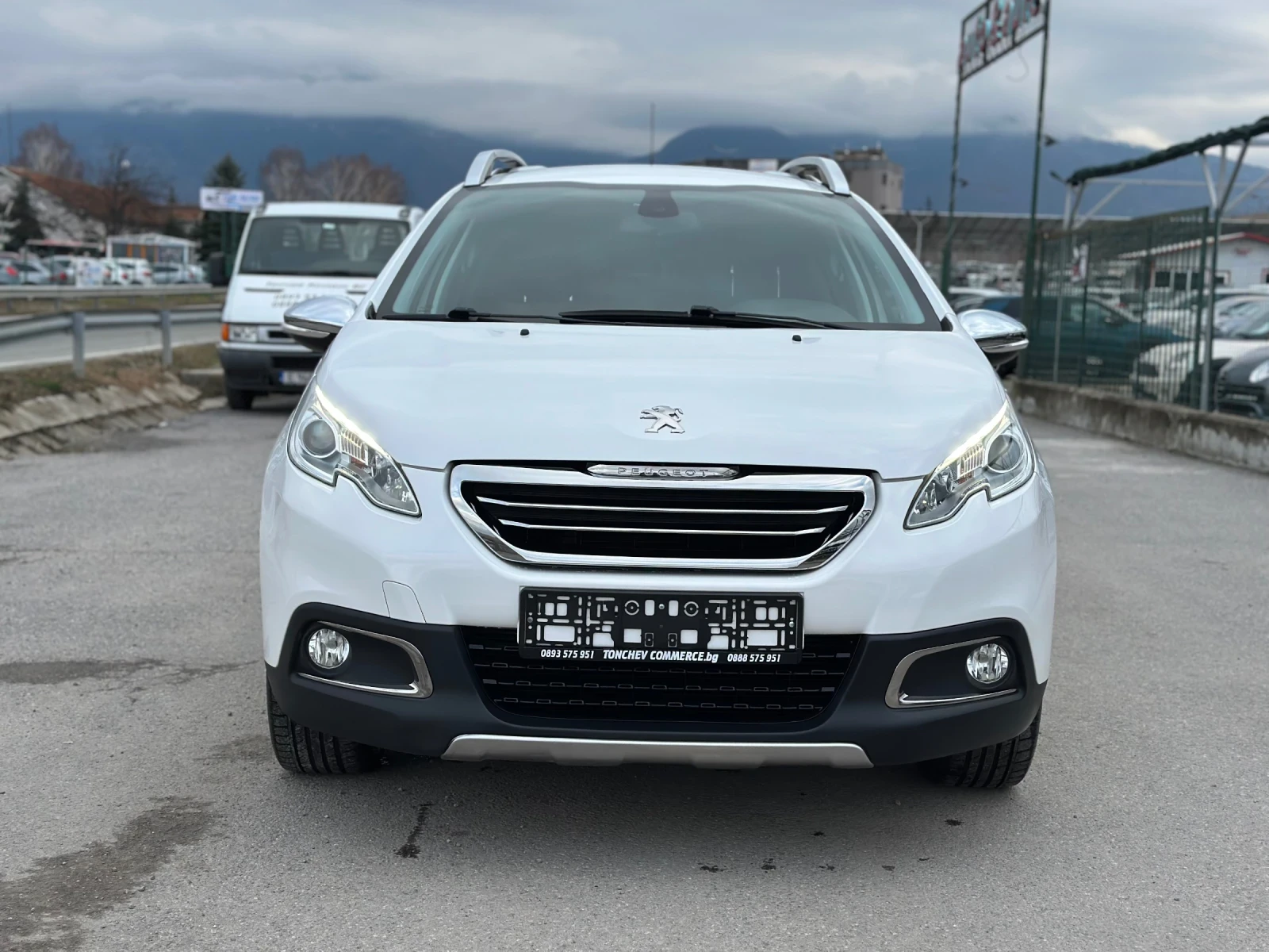 Peugeot 2008 1.6-BLUEHDI-EURO-6B-KOJA-NAVI-136.000km-NEW-FULL - изображение 2