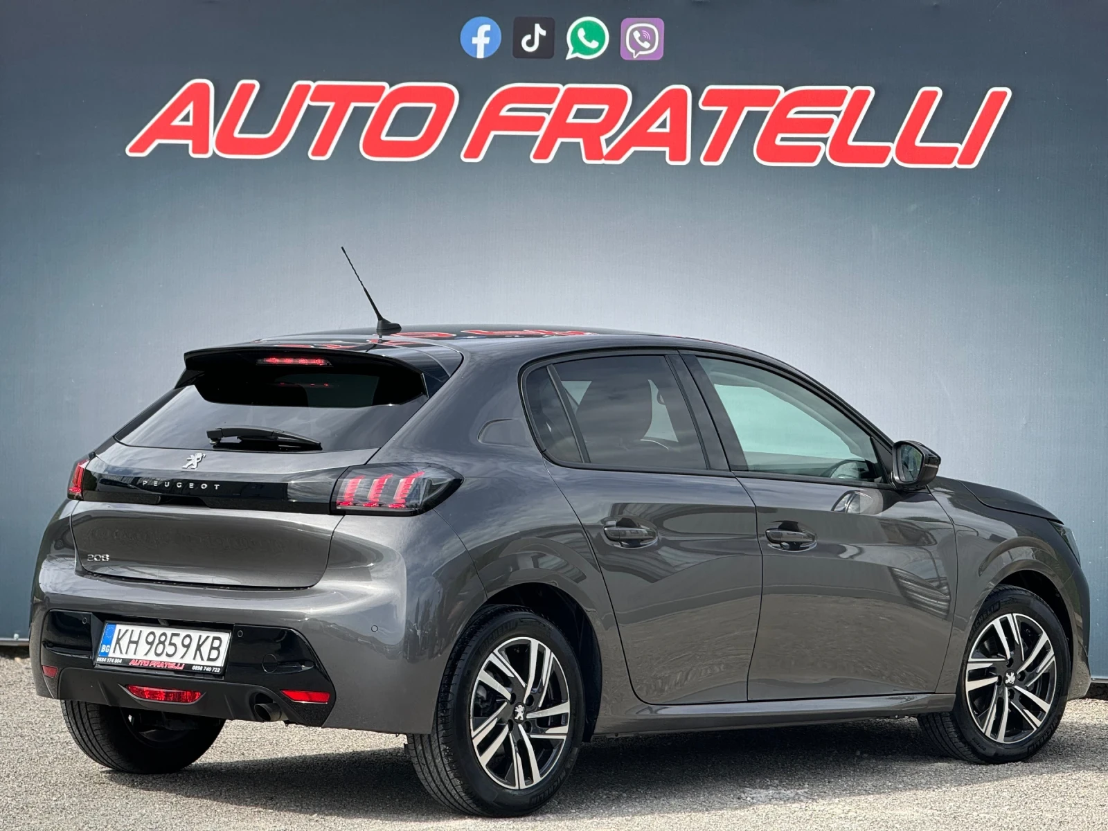 Peugeot 208 1.2T DIGITAL* DISTRONIC* СОБСТВЕН ЛИЗИНГ* БАРТЕР - изображение 4