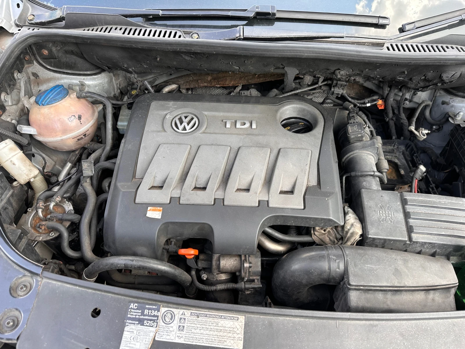 VW Touran 1.6tdi dsg - изображение 5