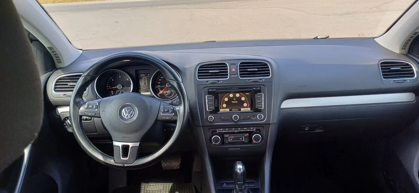 VW Golf 2.0 TDi- DSG HIGH LINE - изображение 9