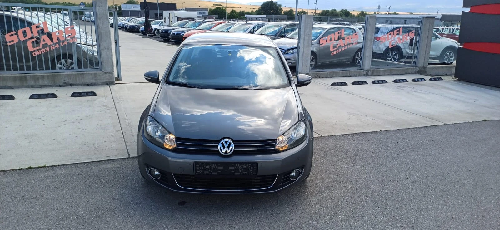 VW Golf 2.0 TDi- DSG HIGH LINE - изображение 2