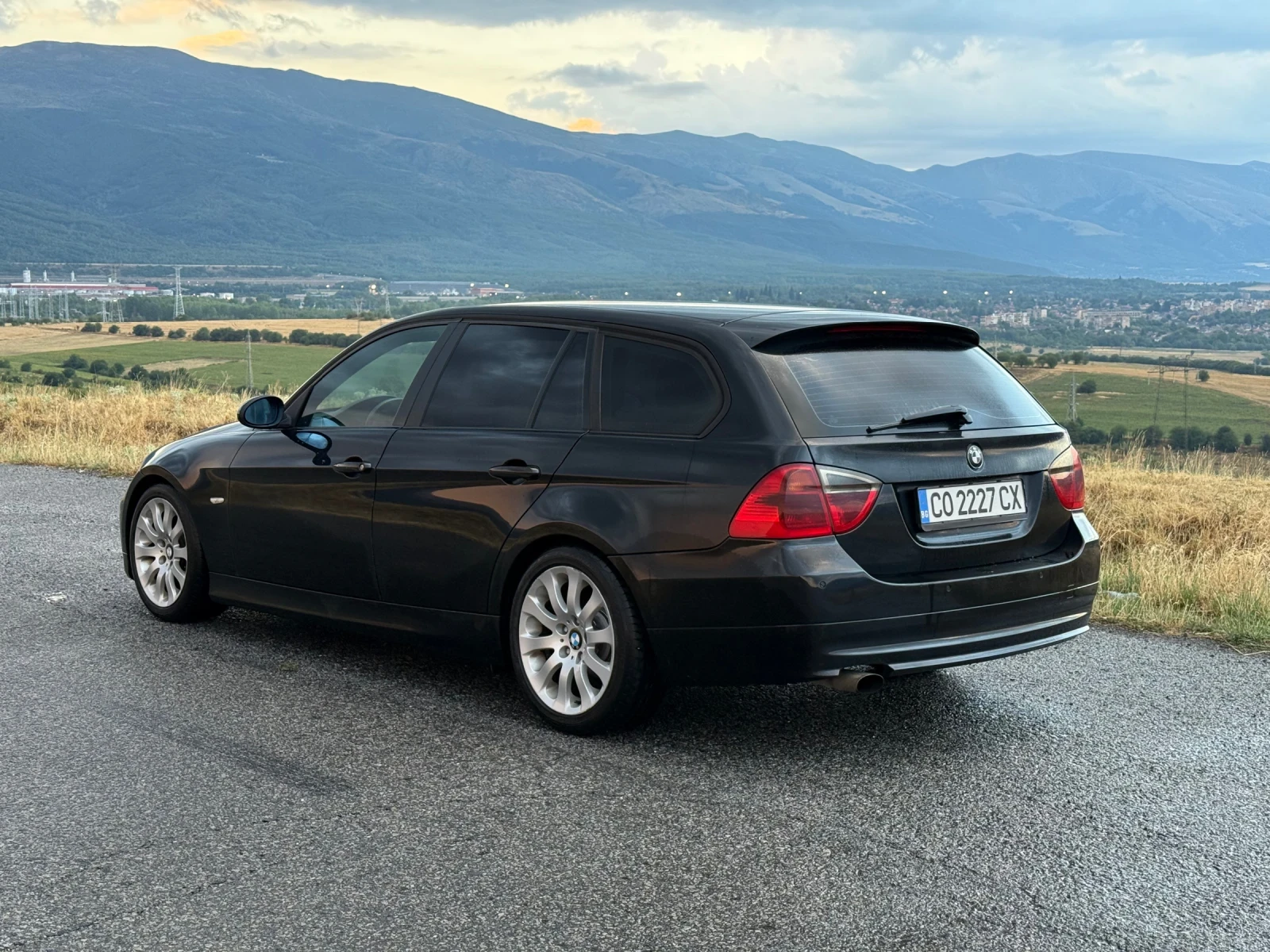 BMW 320 D 163КС - изображение 4
