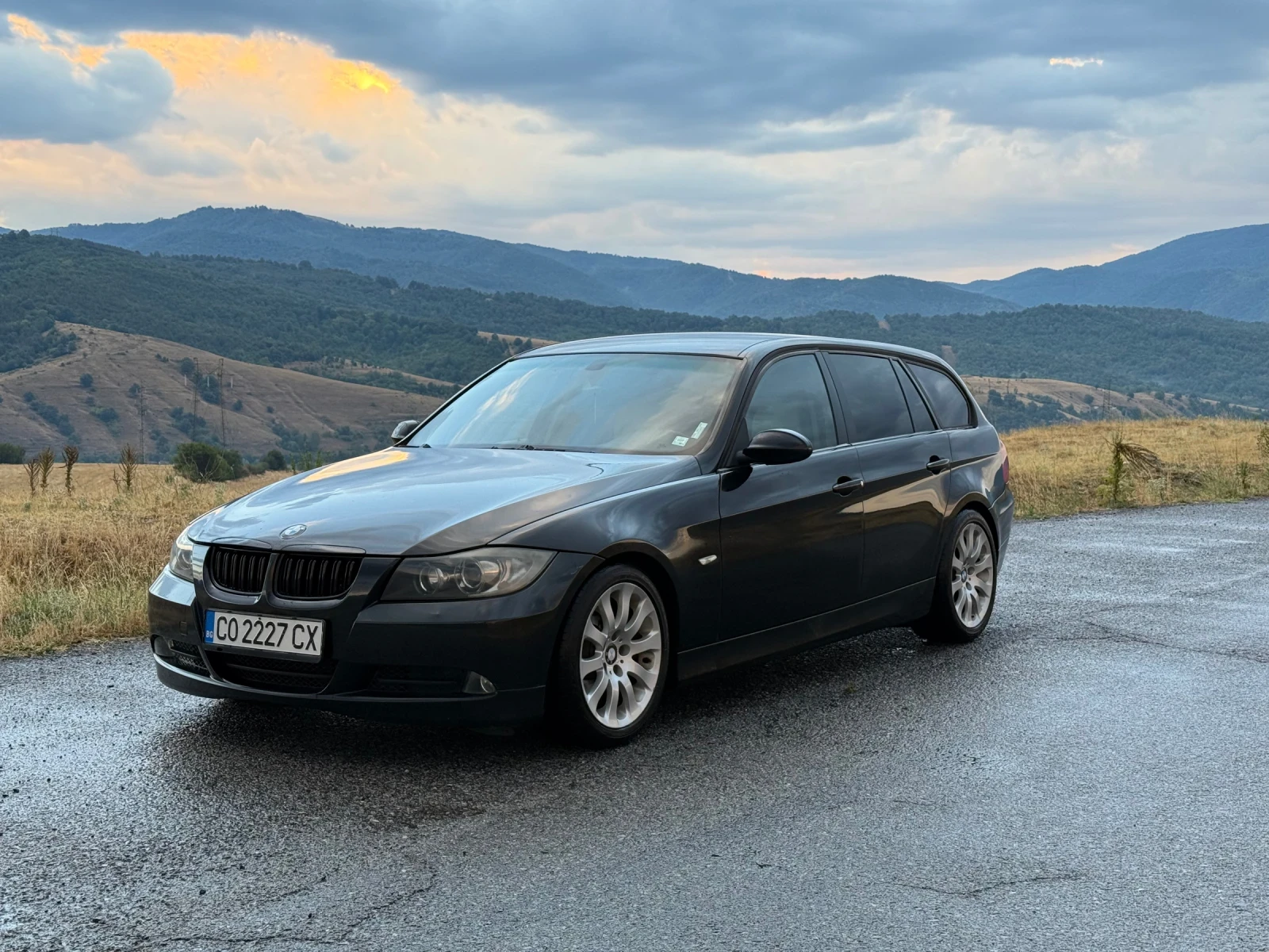 BMW 320 D 163КС - изображение 2