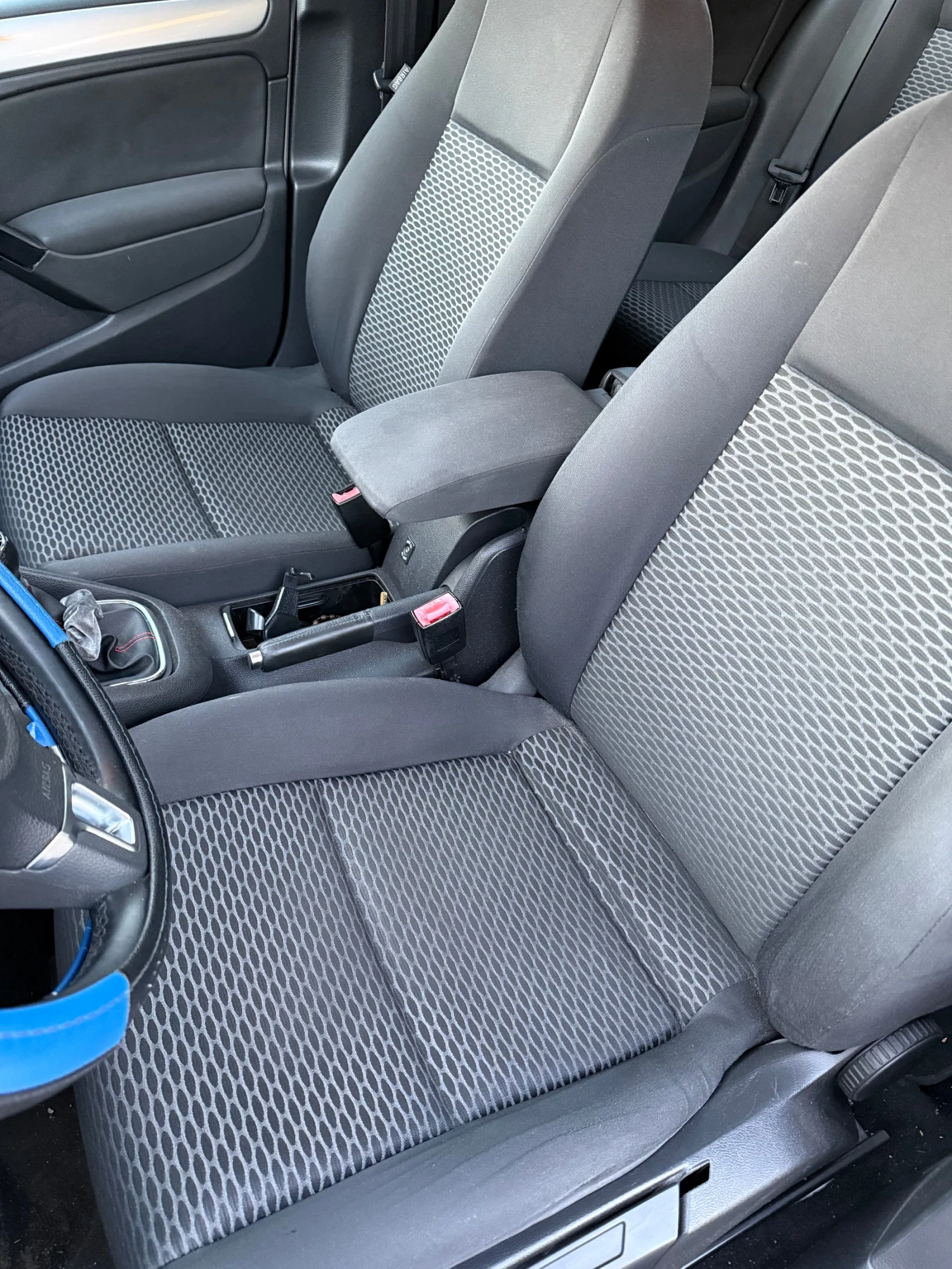 VW Golf 1.6 TDI - изображение 7