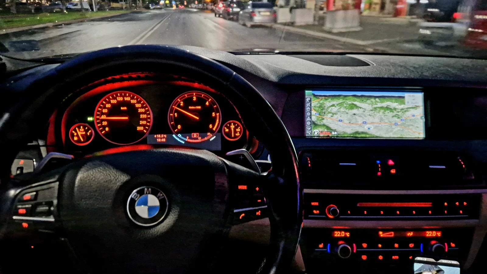 BMW 520 Shadow Line 8ZF , снимка 17 - Автомобили и джипове - 52161059