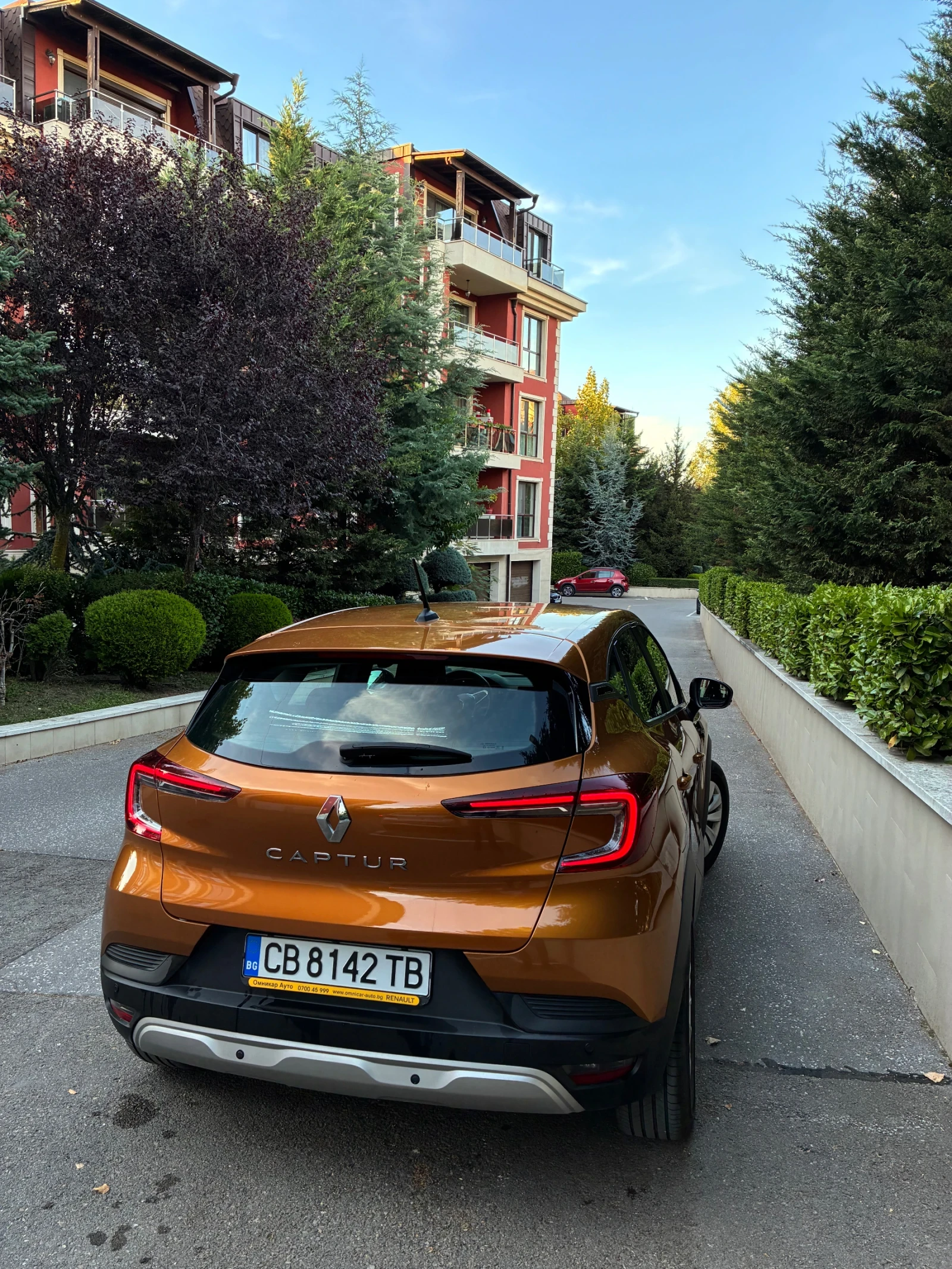Renault Captur TCe 90 Гаранционен от Омникар Ауто - изображение 5