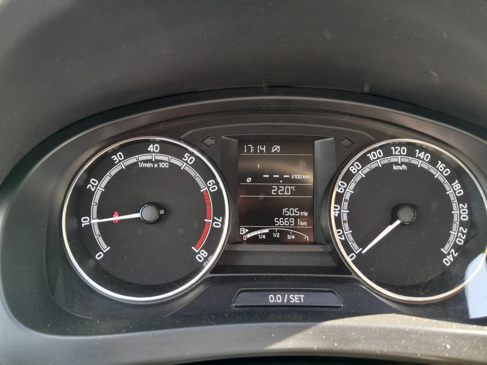 Skoda Rapid 1.0 TSI | Mobile.bg   12