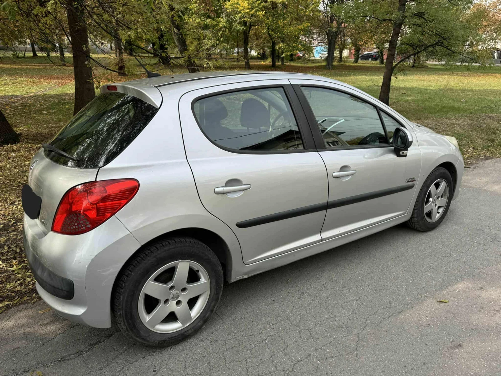 Peugeot 207  - изображение 2