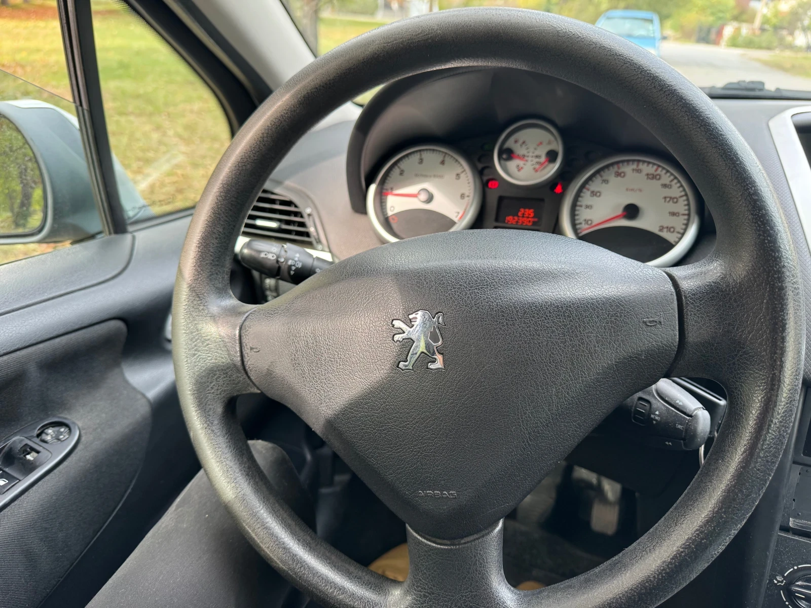 Peugeot 207  - изображение 3