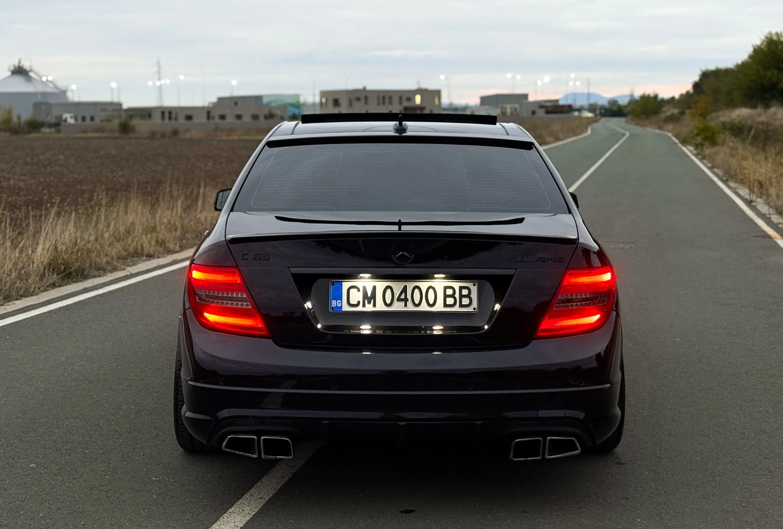 Mercedes-Benz C 320 AMG/NAVI/PANO/MEMORY / Harman - изображение 5