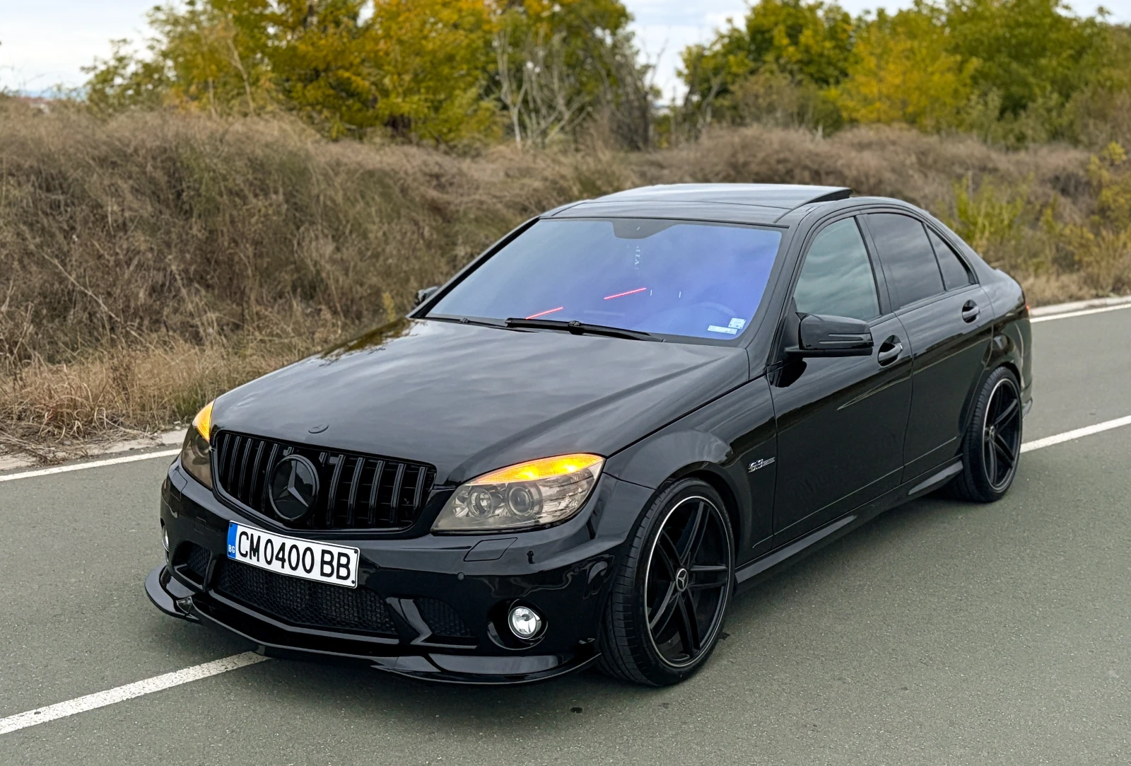 Mercedes-Benz C 320 AMG/NAVI/PANO/MEMORY / Harman - изображение 8