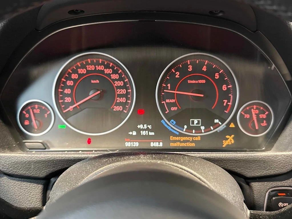 BMW 330 * 330i xDrive * CARFAX * ���� �� �� | Mobile.bg � ����������� 8