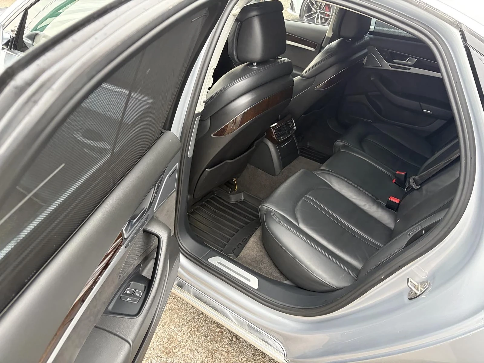 Audi A8 4.2 TDI, снимка 11 - Автомобили и джипове - 53916530