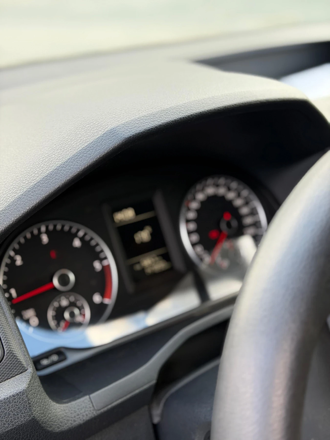 VW Caddy Edition 1, снимка 13 - Автомобили и джипове - 54026885