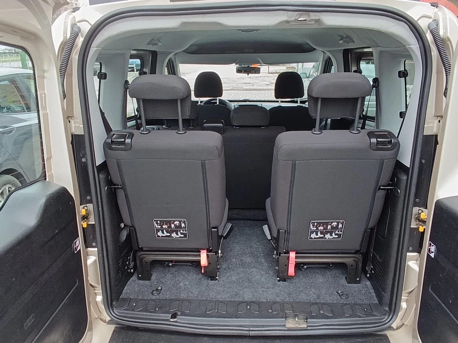 Fiat Doblo 1.6d 6+ 1  | Mobile.bg � ����������� 6