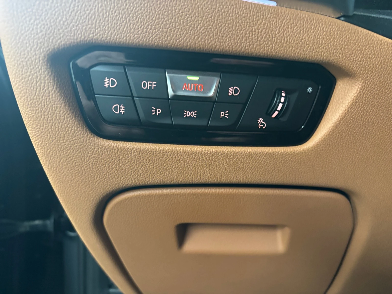 BMW 330 3 Series Touring 330e Business - Hybrid | Mobile.bg � ����������� 16