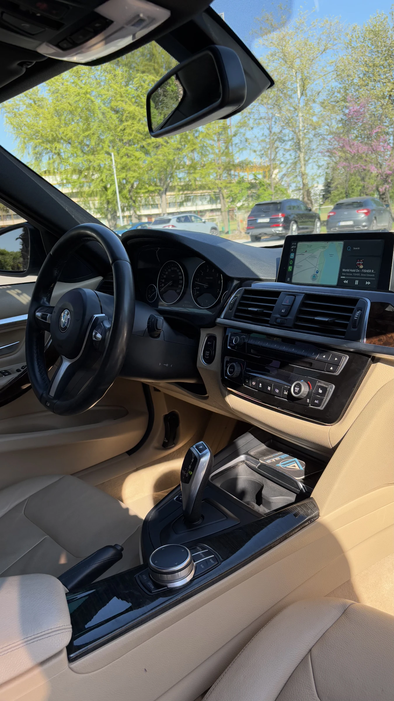 BMW 328 xDrive, LCI, снимка 12 - Автомобили и джипове - 54315495