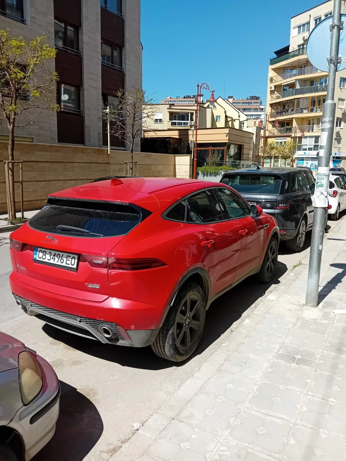Jaguar E-pace, снимка 4 - Автомобили и джипове - 54553133