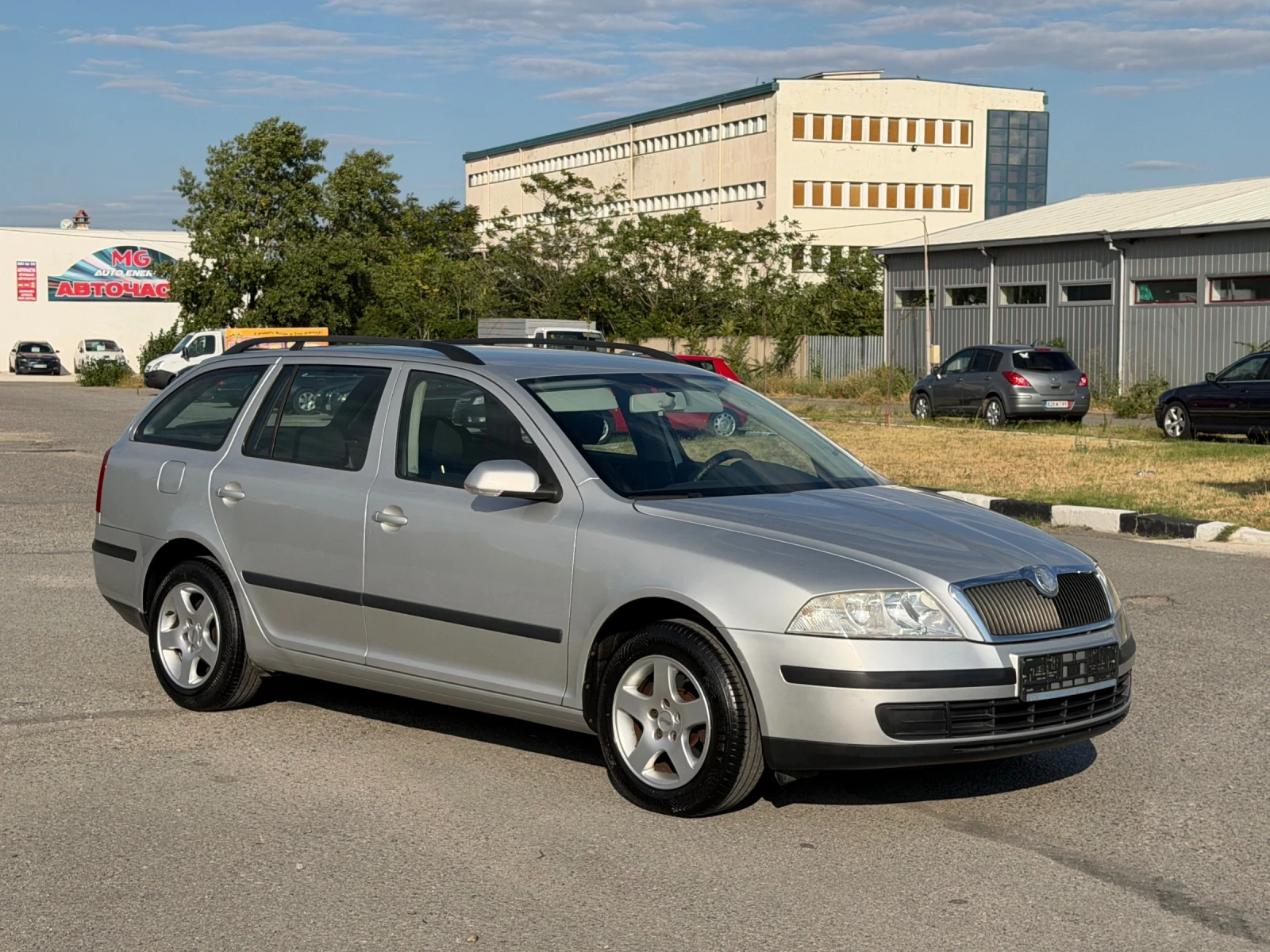 Skoda Octavia 1.6 MPI Стария Мотор 102к.с Реални Км, снимка 6 - Автомобили и джипове - 55419776