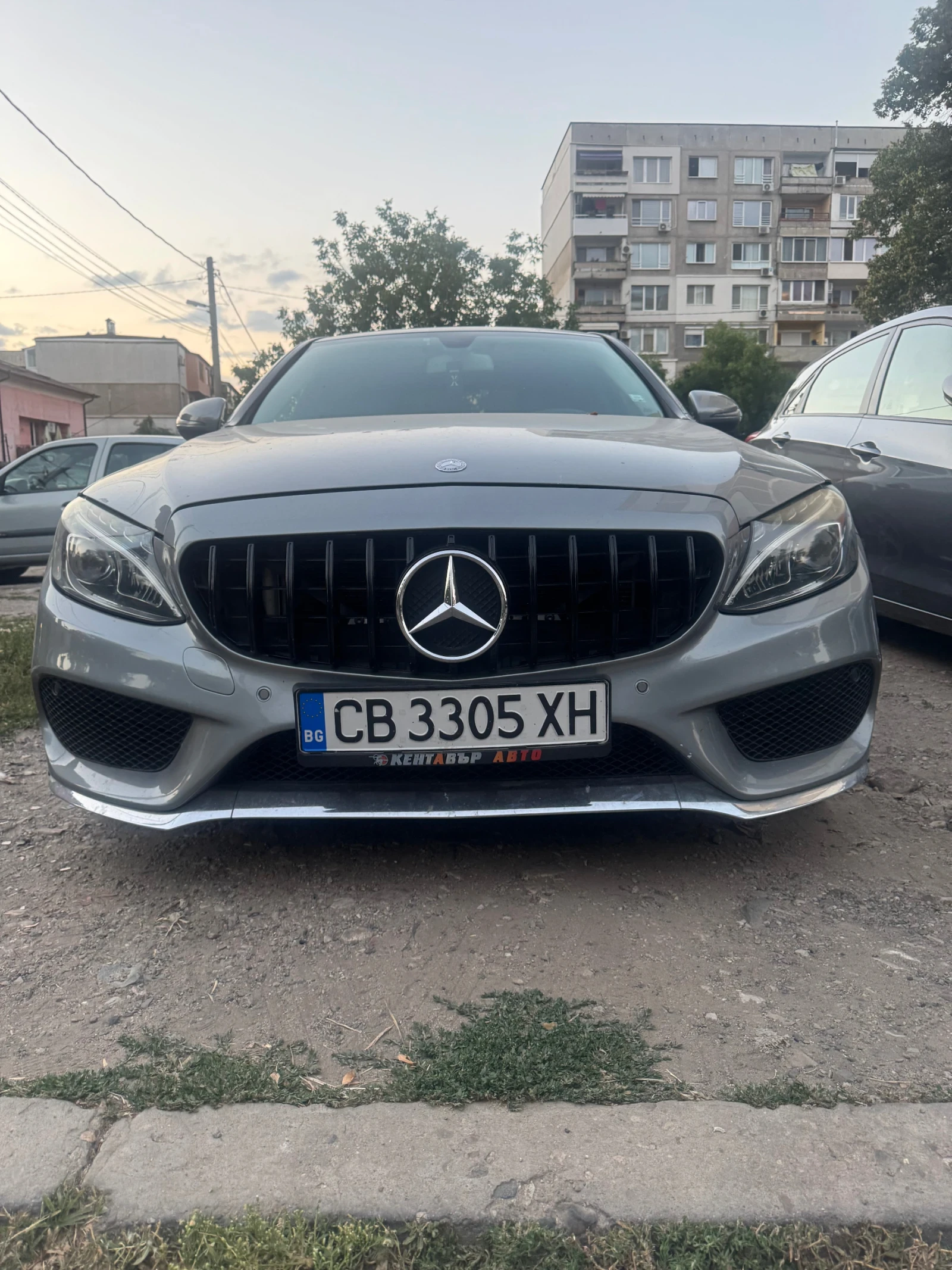 Mercedes-Benz 220 AMG line