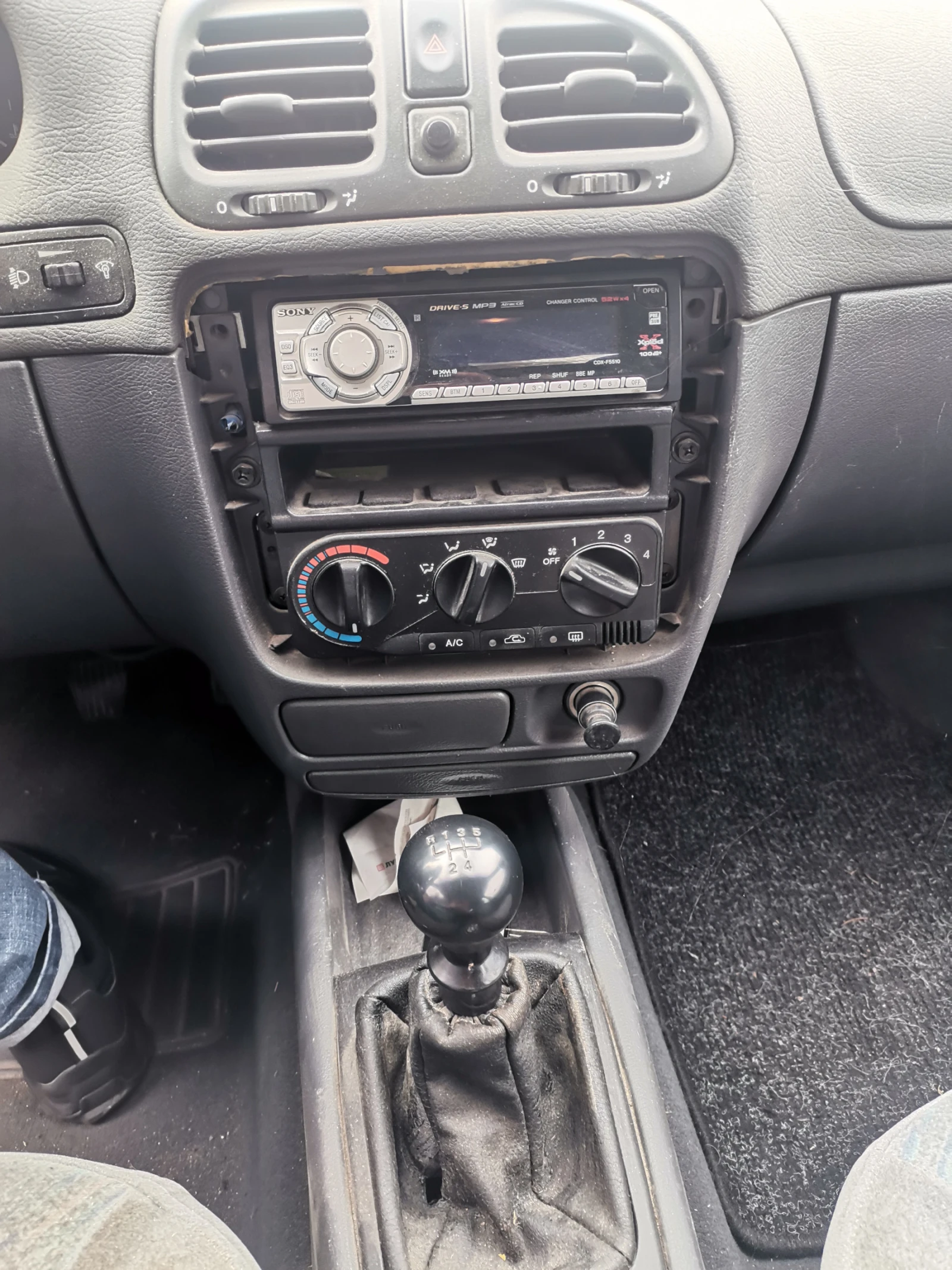 Daewoo Nubira, снимка 9 - Автомобили и джипове - 56612844