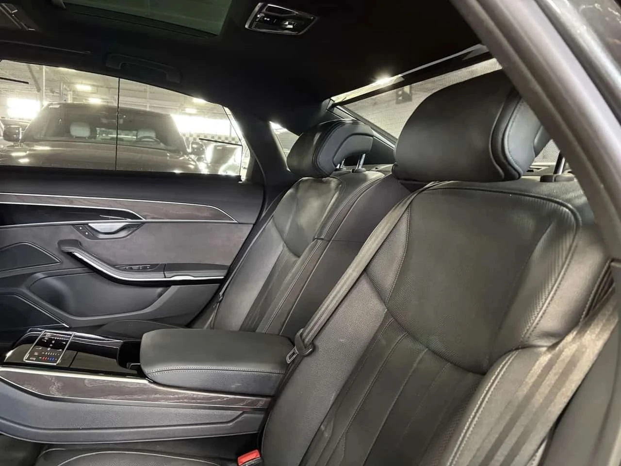 Audi A8, снимка 11 - Автомобили и джипове - 56710460