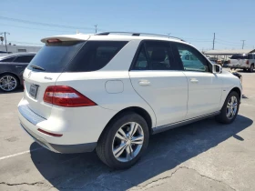 Mercedes-Benz ML 350 4MATIC* Подгрев* Keyless* Камерa* пано, снимка 4