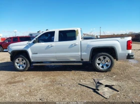Gmc Sierra 5.3L V-8 DI, VVT, 355HP 4X4 Drive, снимка 7