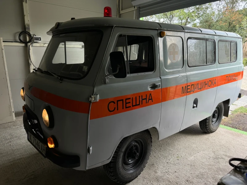 Uaz 3303, снимка 2 - Автомобили и джипове - 47217879