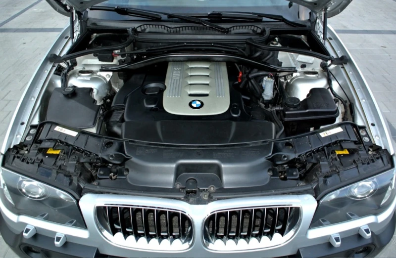 BMW X3 3.0D  АВТОМАТ/ПАНОРАМА/СПОРТ ПАКЕТ, снимка 17 - Автомобили и джипове - 52813418