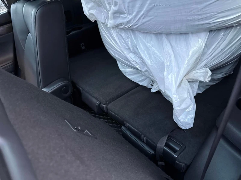 Toyota Highlander * Hybrid Limited * CARFAX * ЦЕНА ДО БЪЛГАРИЯ, снимка 12 - Автомобили и джипове - 53095699