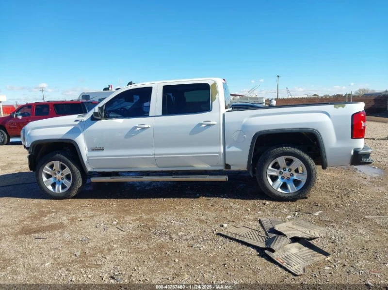 Gmc Sierra 5.3L V-8 DI, VVT, 355HP 4X4 Drive, снимка 7 - Автомобили и джипове - 53101891