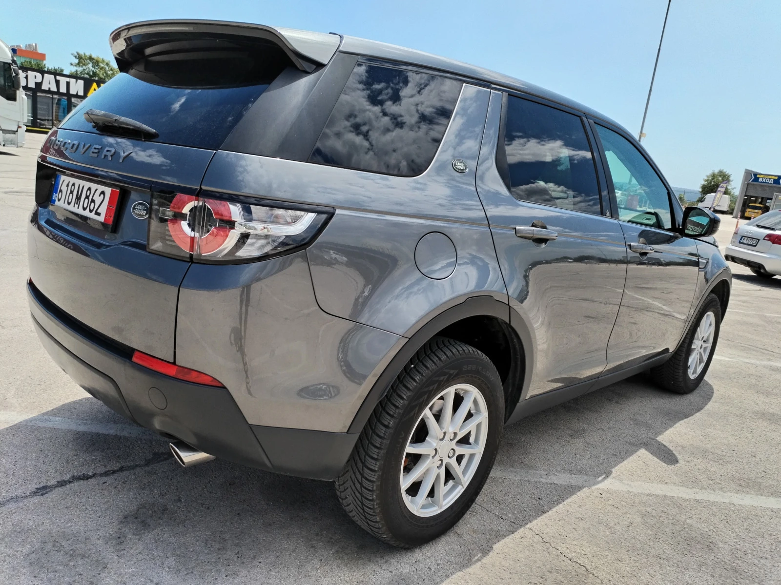 Land Rover Discovery Sport - изображение 4