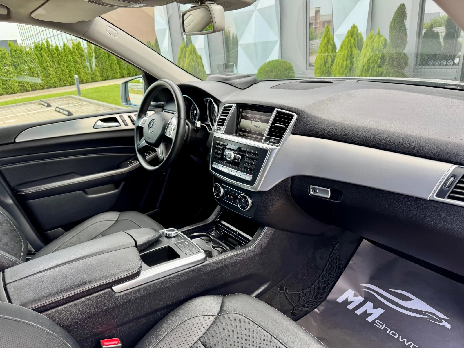 Mercedes-Benz ML 350 AMG-PREMIUM-DISTRONIC-LANE-BLIND-SPOT-. | Mobile.bg   13