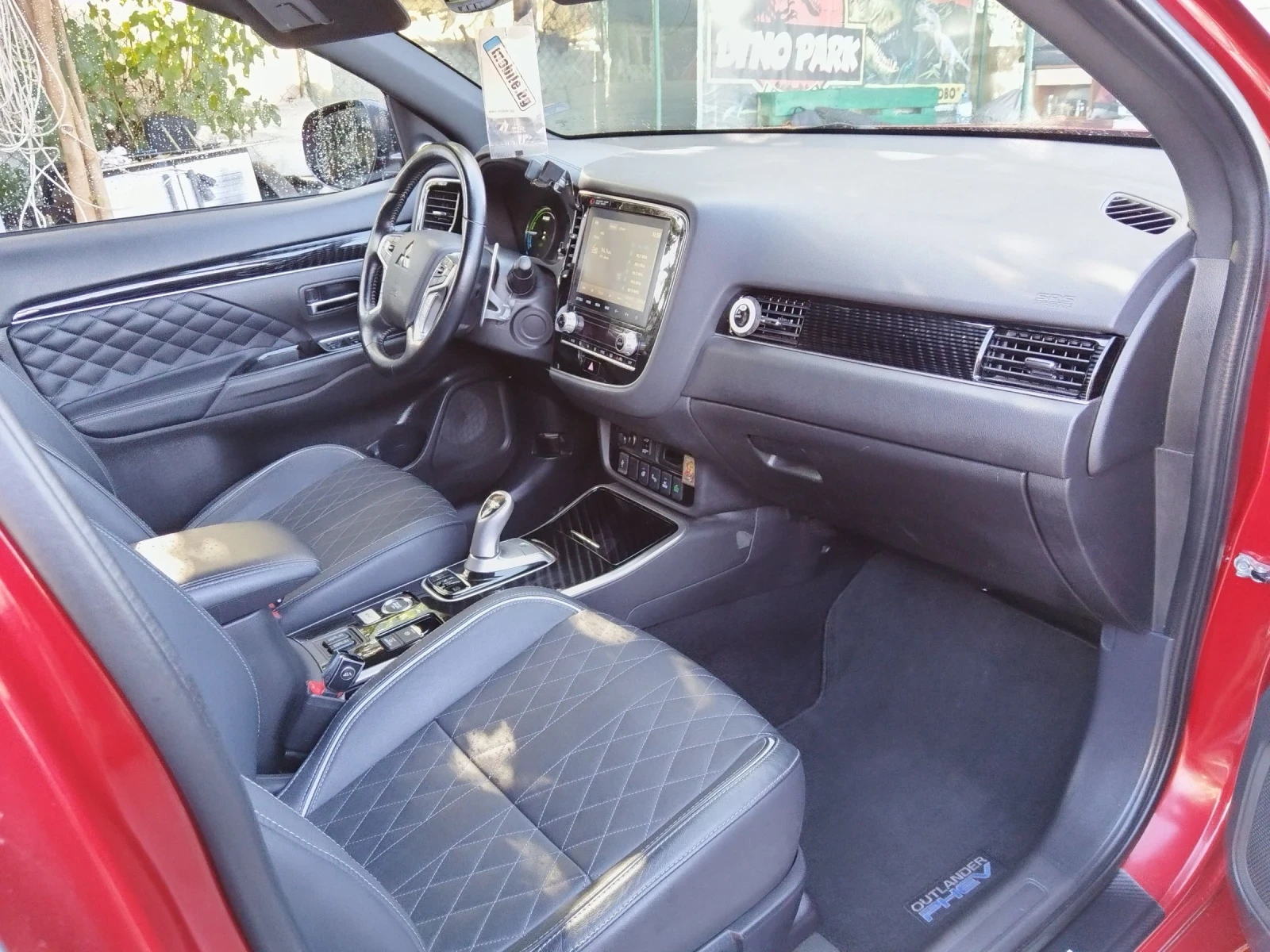 Mitsubishi Outlander PHEV  | Mobile.bg   17