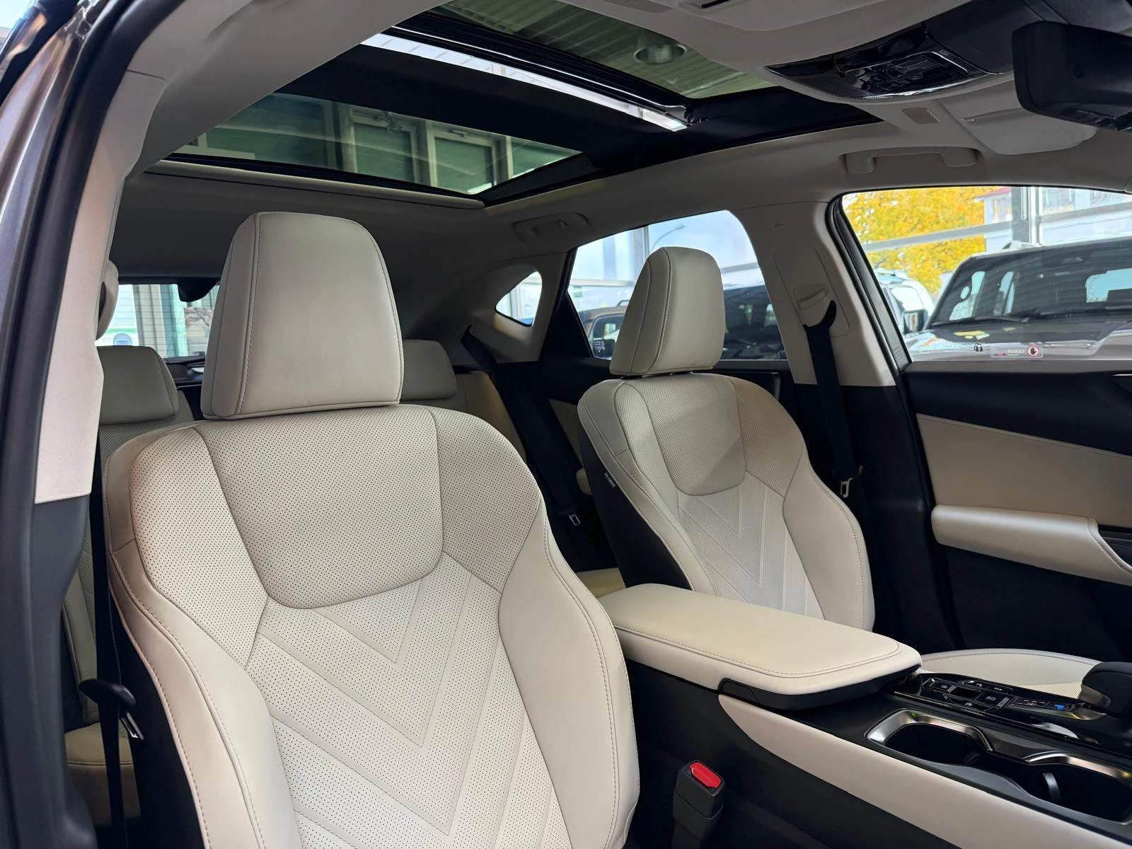 Lexus NX 350h LUXURY/243HP/PANO/MEMO/HUD/360/NAVI/LED/117h | Mobile.bg   15