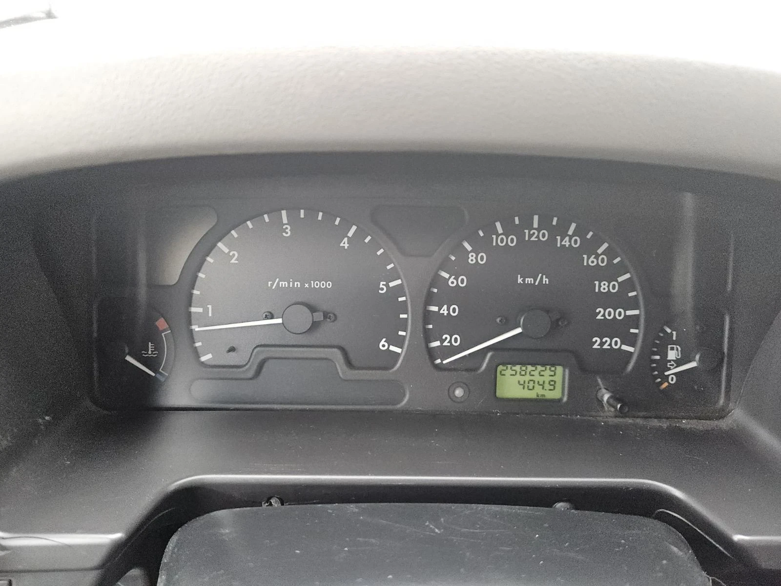 Land Rover Discovery Discovery Td 2.5 - изображение 9