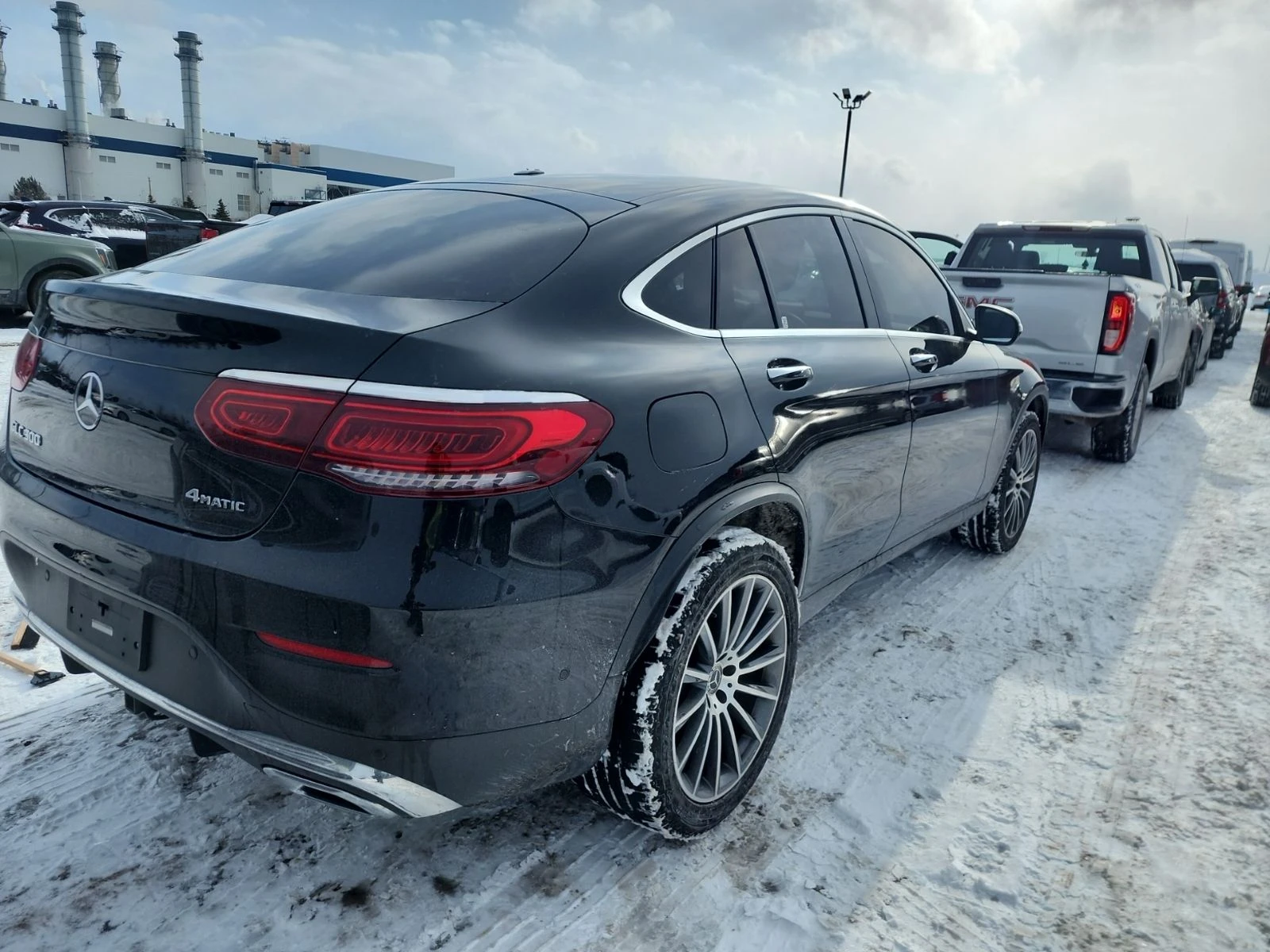 Mercedes-Benz GLC 300 COUPE TURBO 2.0L 4MATIC - изображение 2