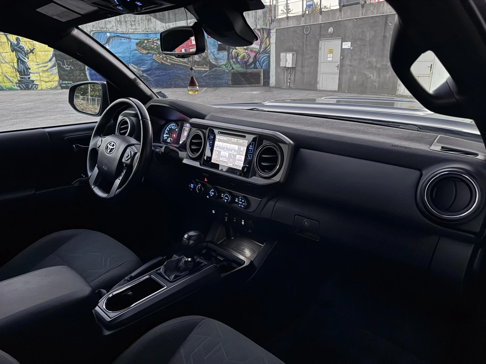 Toyota Tacoma 3.5 TRD, Пикап, Употребяван, Русе, снимка 6 - Автомобили и джипове - 53960363