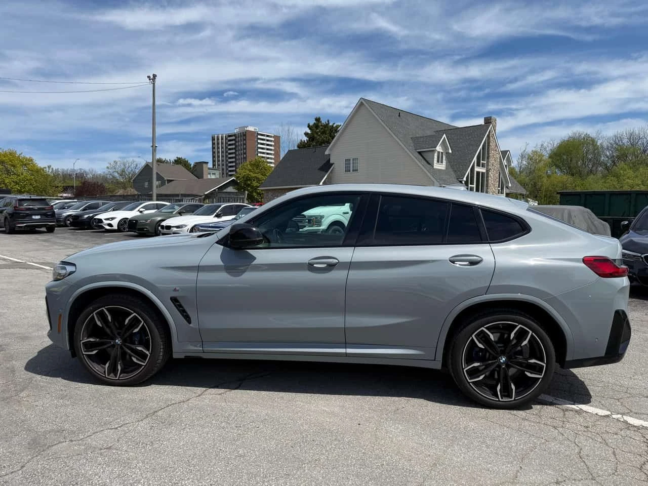 BMW X4 M40i/HARMAN KARDON/ПАНОРАМА/ДИСТРОНИК/360 КАМЕРИ, снимка 4 - Автомобили и джипове - 54572093