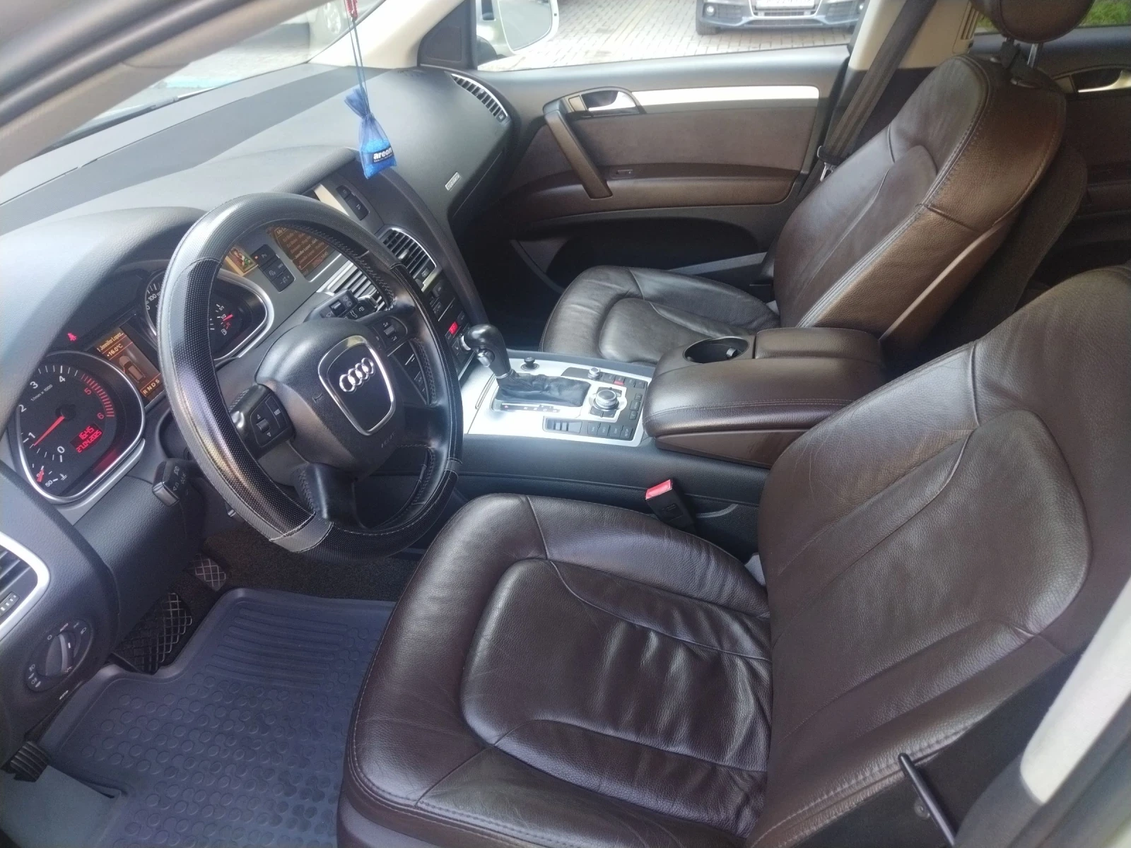 Audi Q7 3.0 TDI, снимка 4 - Автомобили и джипове - 54655275