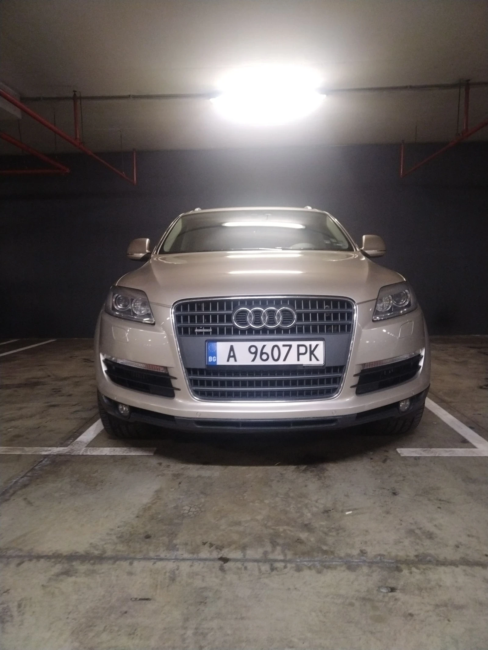 Audi Q7 3.0 TDI, снимка 9 - Автомобили и джипове - 54655275
