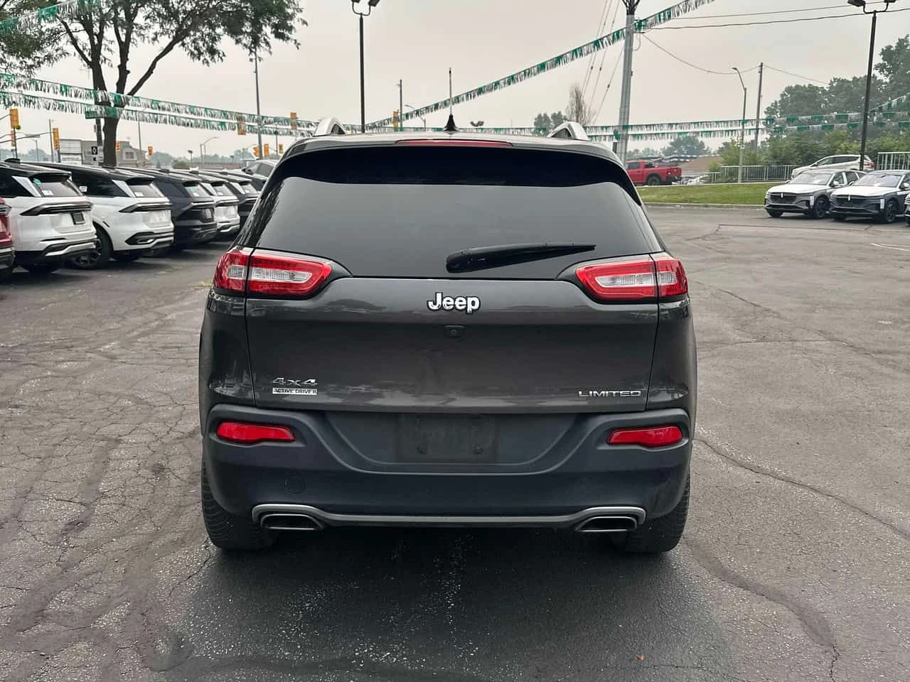 Jeep Cherokee * Limited * CARFAX * ОПЦИЯ ЗА ФИНАНСИРАНЕ, снимка 4 - Автомобили и джипове - 55326898